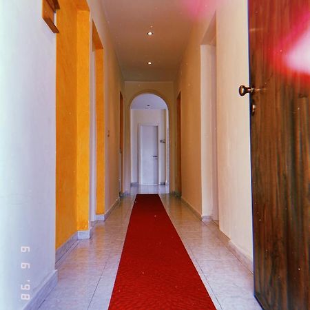 La Casa Del Giglio Hotell Albenga Exteriör bild